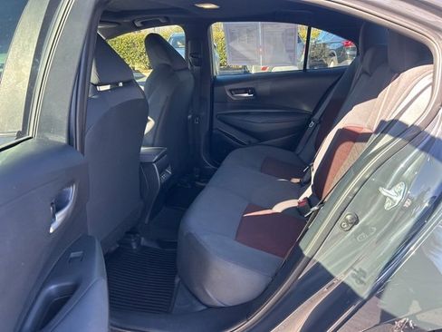 Used 2023 Toyota Corolla SE w/ SE Premium Package image 14