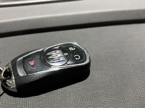 Used 2025 Buick Envista Sport Touring FWD image 23