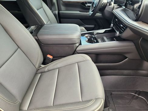 New 2026 Chevrolet Tahoe Premier AWD/4WD image 10
