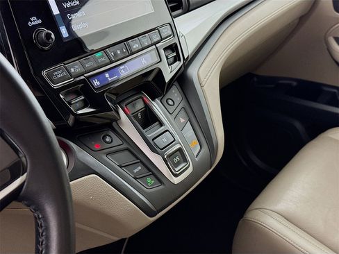 Used 2018 Honda Odyssey EX-L image 10