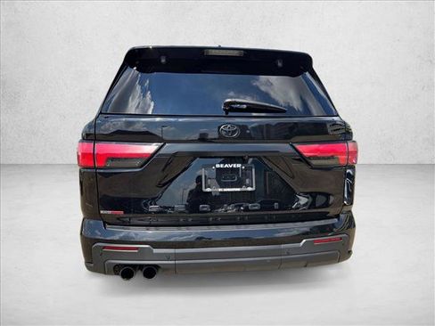 Used 2024 Toyota Sequoia TRD Pro AWD/4WD image 6