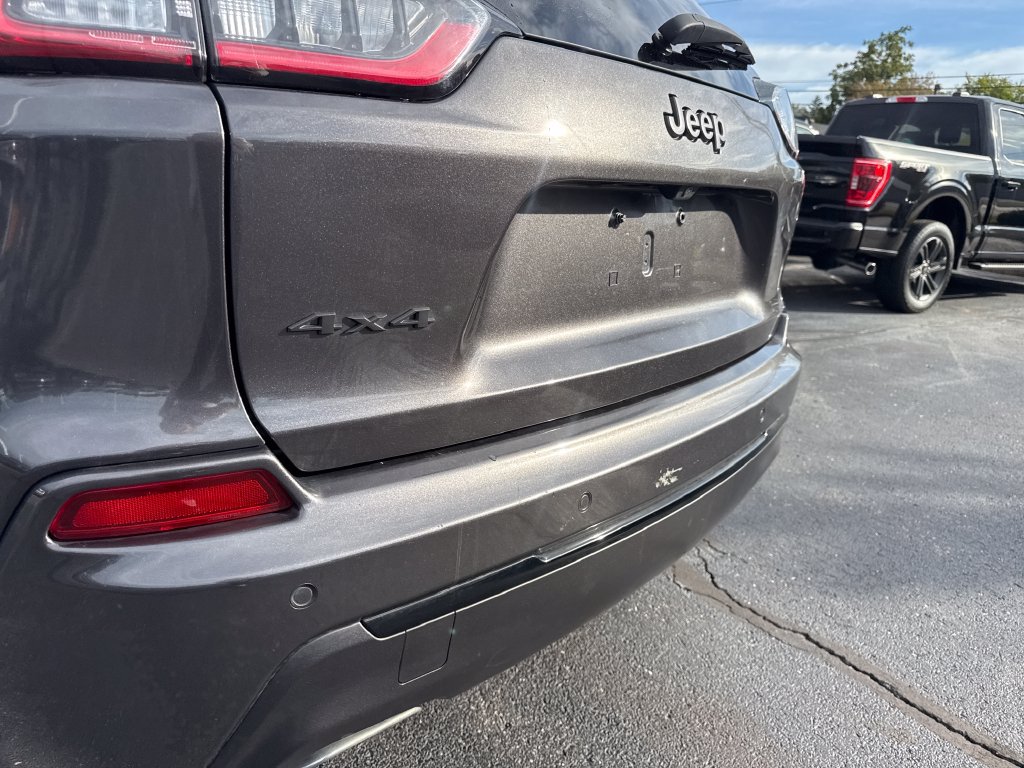 Used 2021 Jeep Cherokee High Altitude AWD/4WD image 11