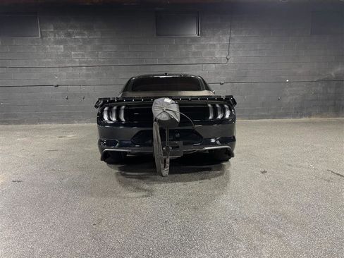 Used 2018 Ford Mustang GT Premium w/ GT Performance Package image 5