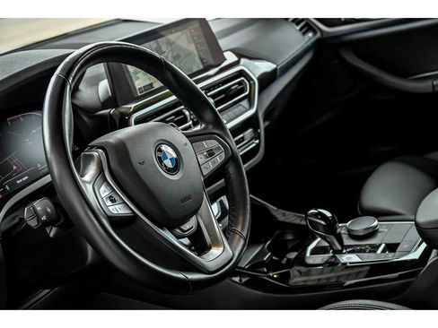 Used 2024 BMW X3 xDrive30i image 15