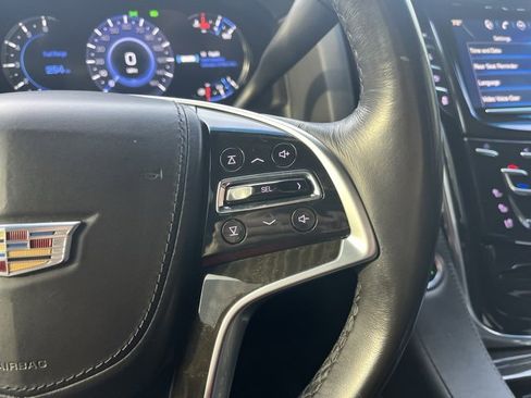 Used 2019 Cadillac Escalade Platinum image 18