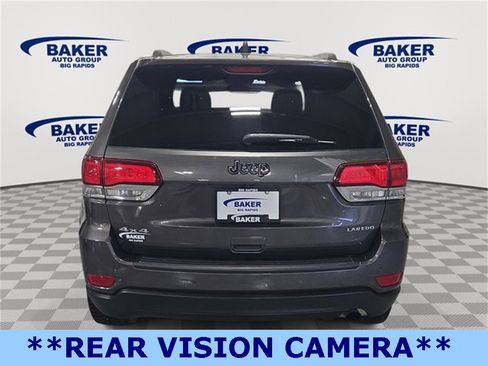 Used 2021 Jeep Grand Cherokee Laredo image 6