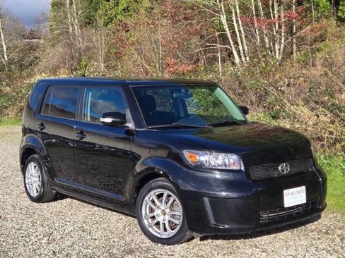 Used 2008 Scion xB image 4