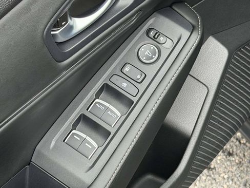 Certified 2025 Honda Accord Sport image 7