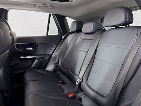 Certified 2025 Mercedes-Benz GLC 350e 4MATIC image 8