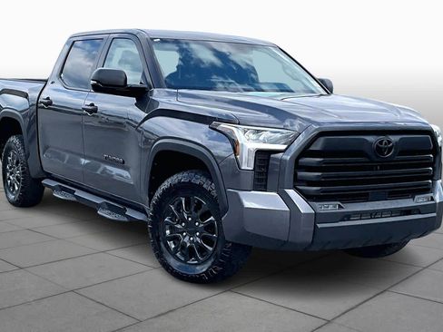 Used 2024 Toyota Tundra SR5 w/ SR5 Convenience Package image 3