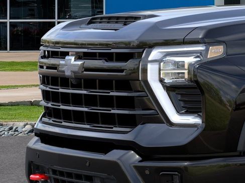 New 2026 Chevrolet Silverado 2500 LT w/ Trail Boss Package AWD/4WD image 13
