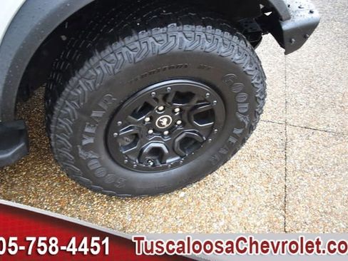 Used 2024 Ford Bronco Wildtrak AWD/4WD image 12