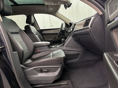 Used 2023 Volkswagen Atlas SEL image 34