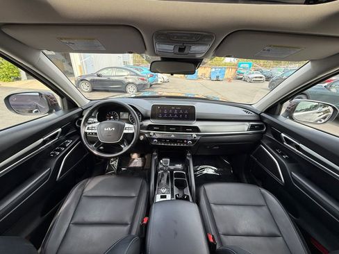 Used 2022 Kia Telluride S AWD/4WD image 23