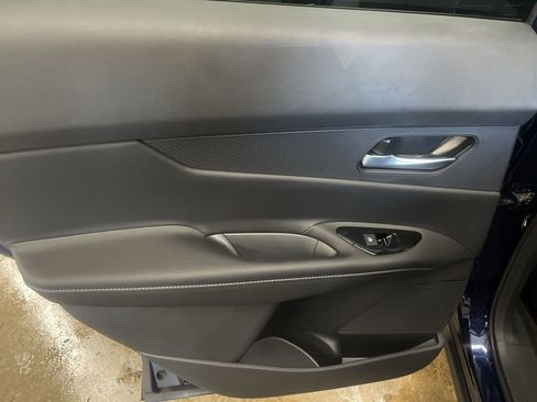 New 2026 Nissan Murano SL image 17