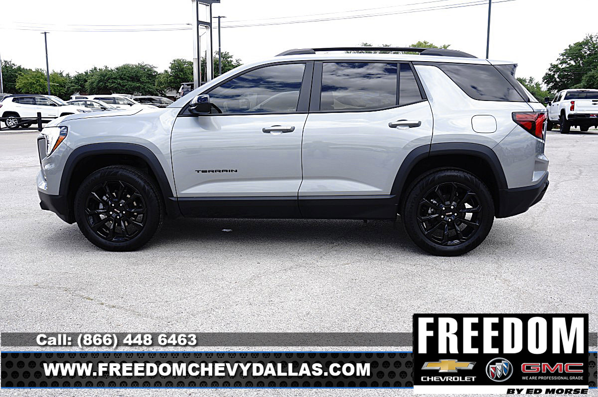 New 2026 GMC Terrain Elevation w/ Elevation Premium Package FWD image 4