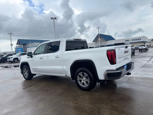 Used 2024 GMC Sierra 1500 SLT RWD image 17