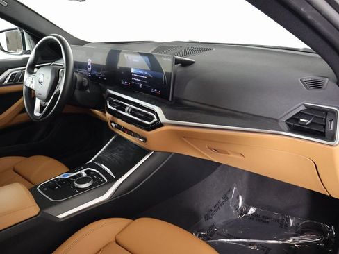 Used 2023 BMW i4 eDrive40 w/ Premium Package RWD image 9