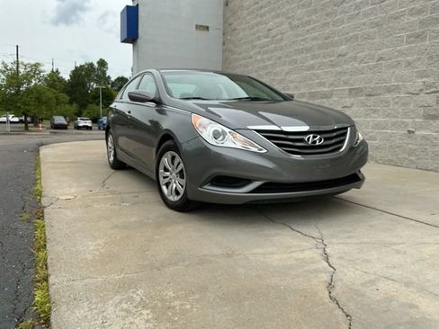 Used 2012 Hyundai Sonata GLS FWD image 1