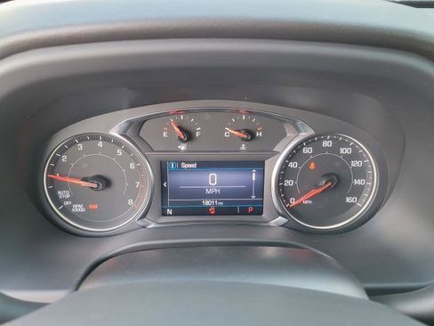 Used 2023 GMC Acadia SLE w/ Driver Convenience Package image 12