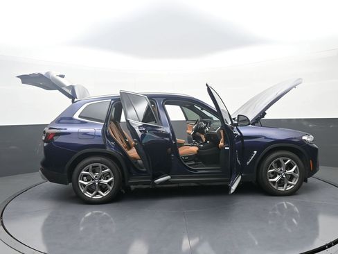 Used 2023 BMW X3 xDrive30i w/ Premium Package AWD/4WD image 44