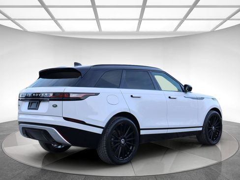 Used 2018 Land Rover Range Rover Velar S image 8