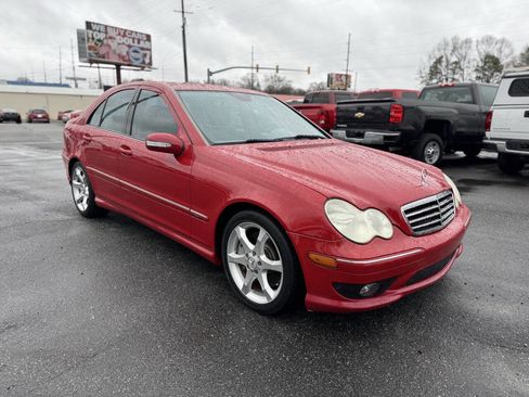 Used 2007 Mercedes-Benz C 230 Sedan image 2
