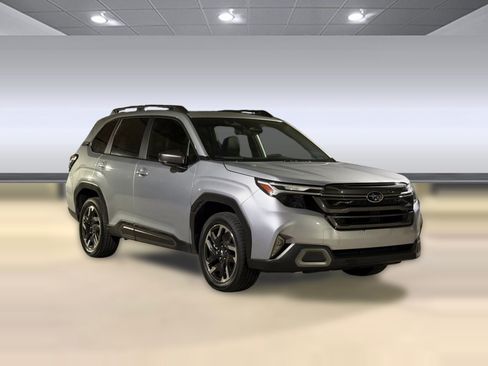 Used 2025 Subaru Forester Limited w/ Popular Package #1 AWD/4WD image 7