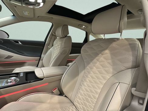 Certified 2025 Genesis G80 3.5T Sport Prestige AWD/4WD image 11