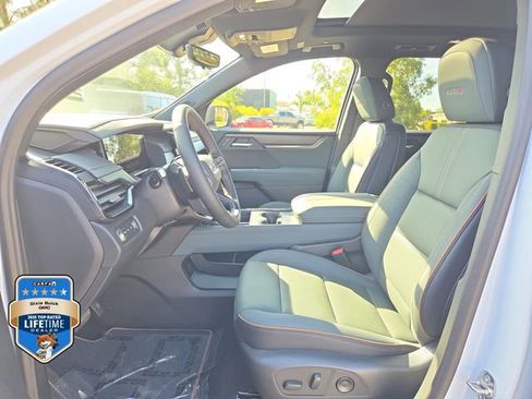 New 2026 GMC Acadia AT4 AWD/4WD image 18