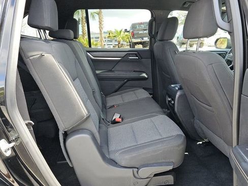 Used 2025 GMC Acadia Elevation FWD image 14
