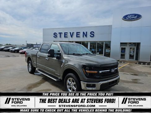 Used 2025 Ford F150 XLT w/ Equipment Group 302A MID AWD/4WD image 5