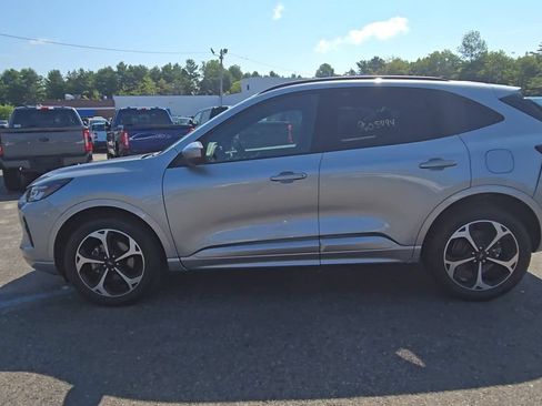 Certified 2023 Ford Escape ST-Line Select w/ Tech Pack #2 AWD/4WD image 15