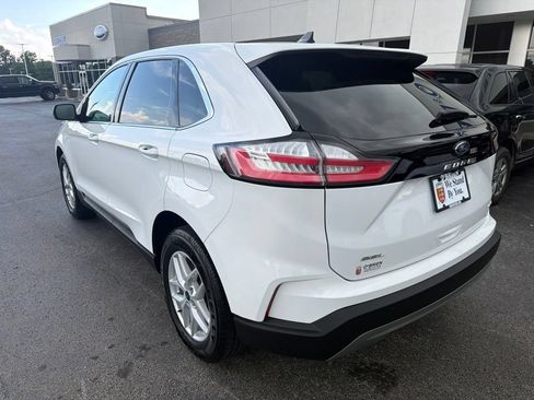 Used 2022 Ford Edge SEL w/ Convenience Package AWD/4WD image 3