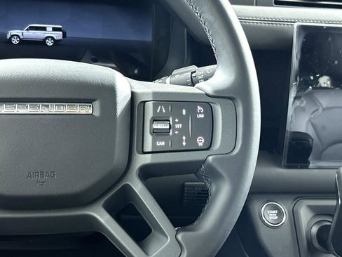 New 2025 Land Rover Defender 130 X-Dynamic SE image 13