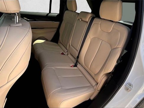 Used 2026 Jeep Grand Cherokee Limited w/ Limited Altitude Package RWD image 28