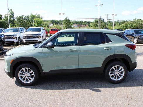 New 2026 Chevrolet TrailBlazer LS w/ LS Convenience Package AWD/4WD image 23