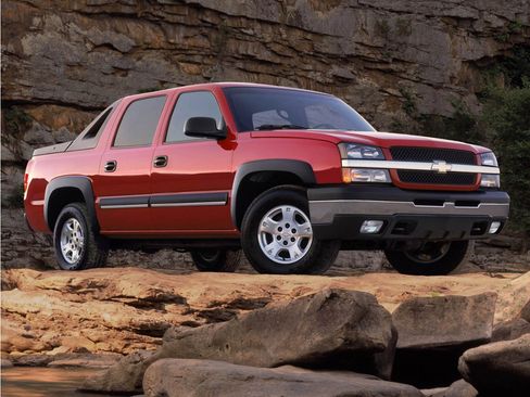 Used 2003 Chevrolet Avalanche 2WD image 1