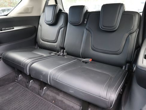 Certified 2025 INFINITI QX80 Luxe RWD image 24