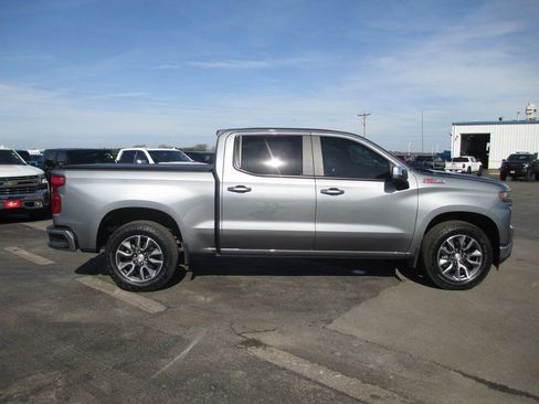 Used 2020 Chevrolet Silverado 1500 LT w/ All-Star Edition image 5