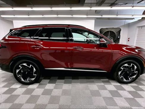 Used 2025 Kia Sportage SX FWD image 15