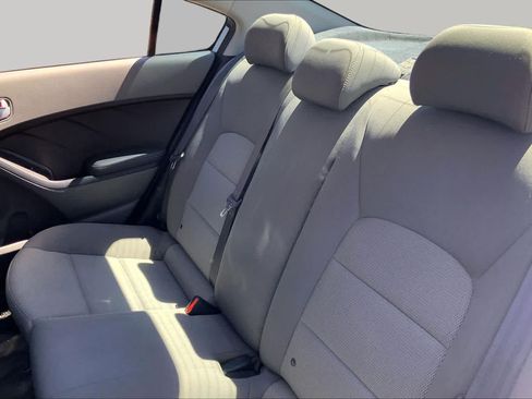 Used 2018 Kia Forte LX FWD image 21