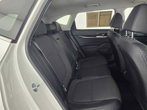 Used 2023 Kia Seltos S FWD image 12