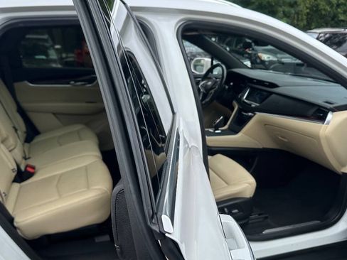 Used 2019 Cadillac XT5 Luxury AWD/4WD image 9