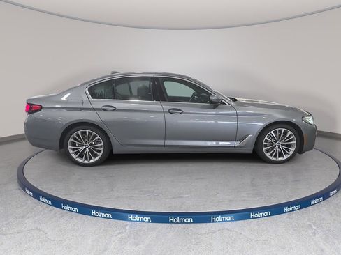 Certified 2023 BMW 530i w/ Premium Package RWD image 4