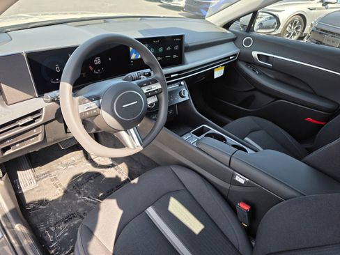 New 2025 Hyundai Sonata SEL image 23