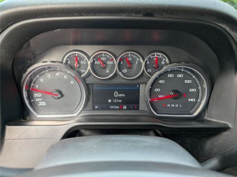 Used 2021 Chevrolet Silverado 1500 LT AWD/4WD image 23