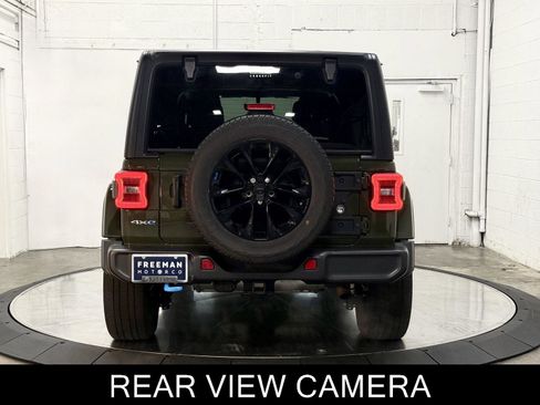 Used 2023 Jeep Wrangler Sahara w/ Cold Weather Group image 7