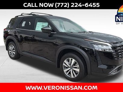 New 2026 Nissan Pathfinder SL
