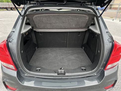 Used 2018 Chevrolet Trax LT w/ LT Convenience Package FWD image 31